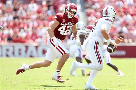 Arkansas Lb Drew Sanders Entering 2023 Nfl Draft The Athletic