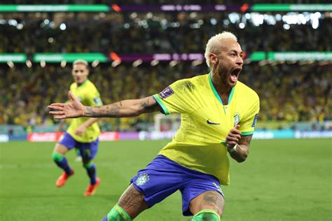 Neymar hace historia en Qatar 2022 y empata el récord de Pelé como