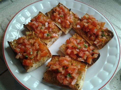 Bruschettas Tomates Basilic Et Ail Les Recettes De Marie Jos E