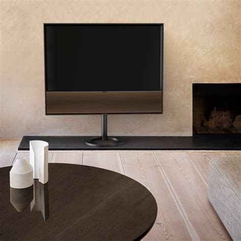 BeoVision Contour Bang Olufsen Henri Tibosch