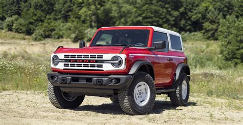 Ford Bronco Heritage Edition (2023) - pictures & information