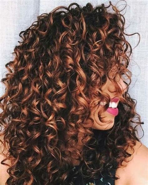 Trendy Curly Hairstyles For Women 30 Curly Hair Styles Naturally