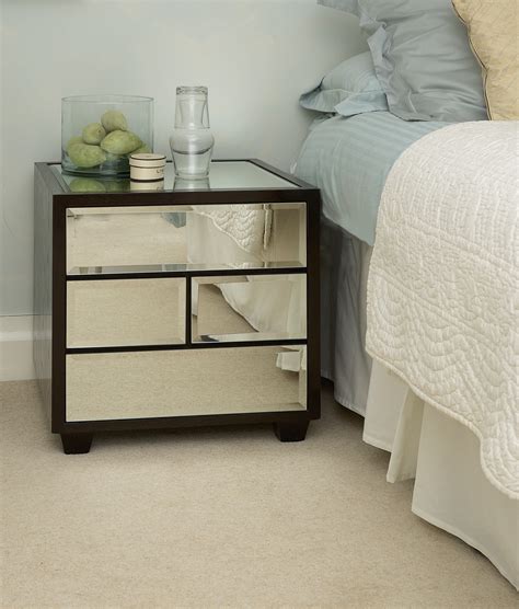 20 Cool Bedside Table Ideas For Your Room