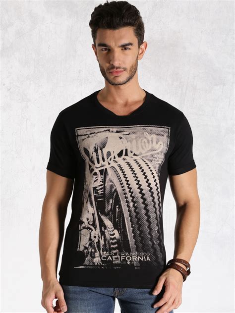 Buy Roadster Black Printed Pure Cotton T Shirt Tshirts For Men 1165253 Myntra