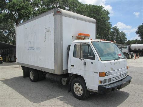 Used 1992 Isuzu NPR Box Truck with Lift Gate for Sale in Bradenton,...