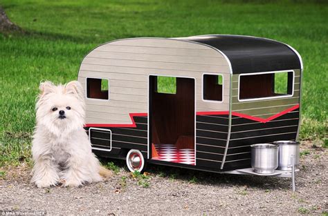 Pet Camper A Tiny Dog House Shaped Like A Trailer With Custom License