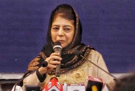 Mehbooba Mufti placed under house arrest - The English Post - Breaking News, Politics ...