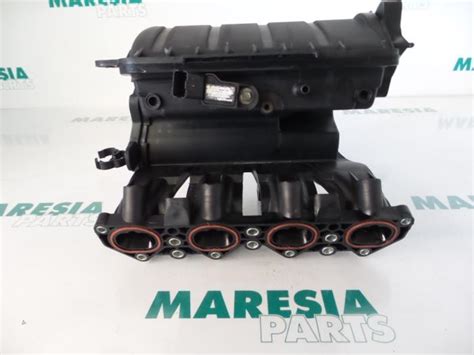 Intake Manifold Citroen Xsara Coupé 16 16v 9635885080 Nfu