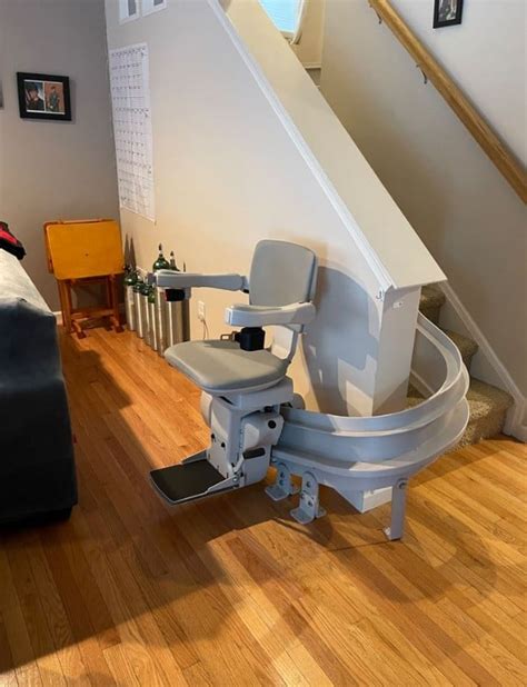 Bruno Elite Curved Stair Lift Usa Made Lifeway Mobility