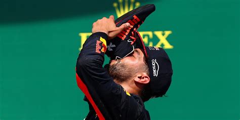 Red Bull Confirma El Regreso De Ricciardo Como Tercer Piloto