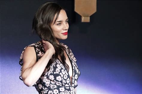 Hannah John Kamen Fappening Sexy Photos The Fappening