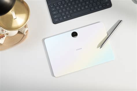 HONOR Tablet 9 Launches With Snapdragon 6 Gen 1 Paper Like Display