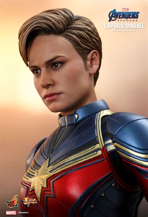 Avengers Endgame Captain Marvel Hot Toys