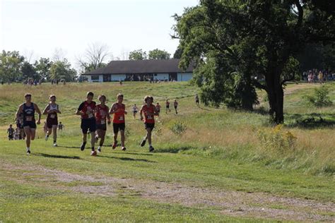 Uw Green Bay Converts 9 Hole Golf Course To Cross Country And Ski Course