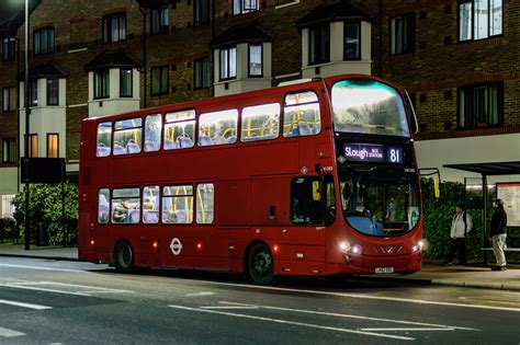 Metroline VW1383 LK62DSE On Route 81 Hassaanhc Flickr