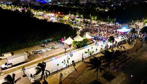 Inauguran en Malecón Tajamar de Cancún la Villa Navideña con pista de