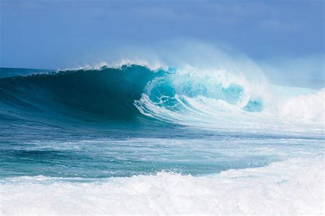 Hawaii’s Surf Seasons | Hawaii Ocean Safety