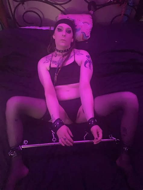 Goth Trans Girl In Bondage Nude Pics Xhamster
