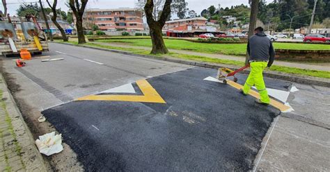 Para Mejorar La Seguridad Vial Inician Construcci N De Resaltos En