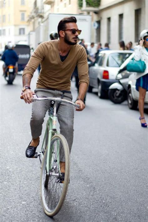 Two Wheels Is Better Than One This Green Nice Mens Street Style Men