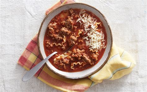 Cheesy Lasagna Soup Parade