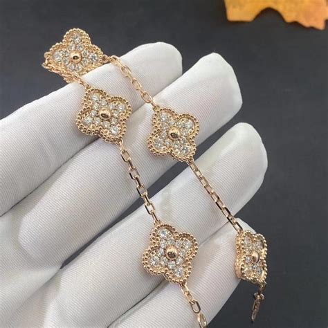 Van Cleef Arpels VCARA41400 Vintage Alhambra Bracelet 5 Motifs Rose