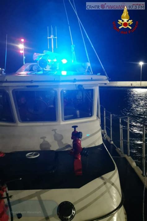 Civitavecchia Ritrovato Morto Dai Vvf Un Uomo Caduto In Mare Da Una