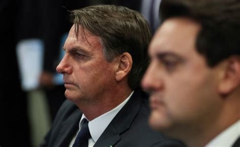 Bolsonaro afirma que vai indicar Moro para próxima vaga no STF