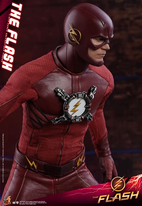 The Flash Tv Series 16 Scale Figure By Hot Toys The Toyark News