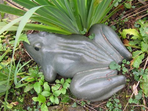 Green Ceramic Frog My Garden Leonora Ellie Enking Flickr