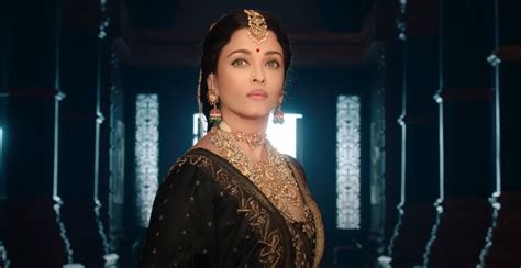 Binge On Aishwarya Rai Bachchan Starrer Ponniyin Selvan 1 Tadka