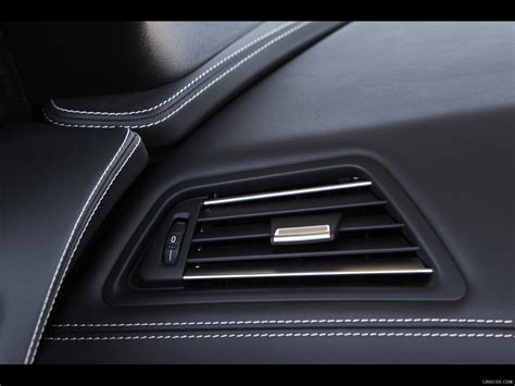 BMW 6-Series Convertible (2012) | Interior, Close-up