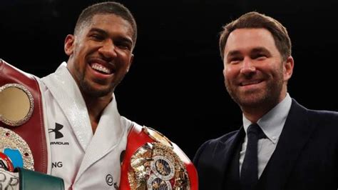 Eddie Hearn's Matchroom Boxing agrees $1bn US streaming deal - BBC Sport