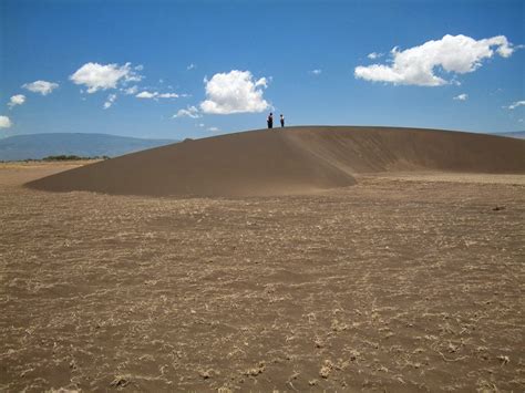 MYSTERIOUS SHIFTING SAND IN THE NGORONGORO CONSERVATION AREA Ukarimu