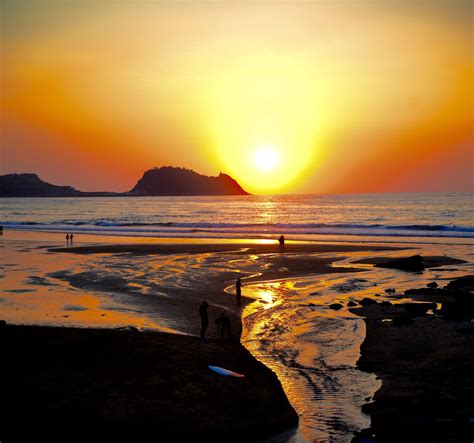 Atardecer En La Playa De Zarautz V Tame Y Gana Premios En Fotolector