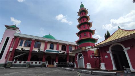 Masjid Al Islam Muhammad Cheng Ho Palembang Padukan Tiga Budaya Melayu