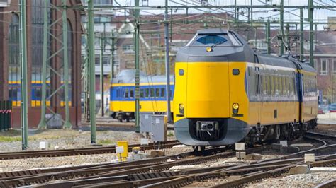 Ns Rijdt Vanaf November Met Nog Minder Treinen Door Personeelstekort