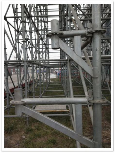 China Factory Manufacturing Certified Scaffolding Layher Stage