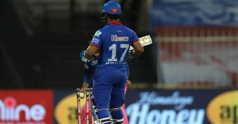 Watch Rishabh Pant Run Out In Dcs Match Against Rr A Bizarre