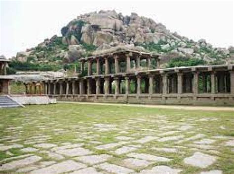 Hampi Bazaar Travel Guide, About Hampi Bazaar Tourism (2024) - TripClap