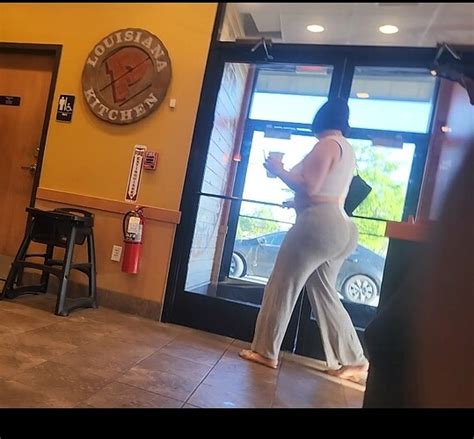 Capping A Monster Booty Her Friend Ass Forum