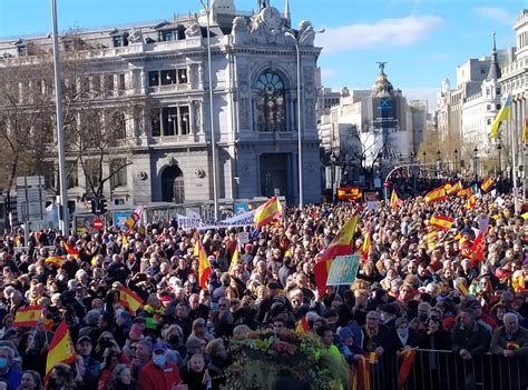 Multitudinaria Manifestaci N En Madrid Contra El Gobierno De Pedro S Nchez