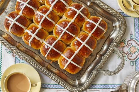 Hot Cross Buns Recipe Gemmas Bigger Bolder Baking