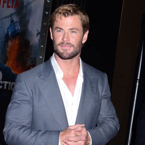 Chris Hemsworth corrects claims he was diagnosed with Alzheimer’s ...