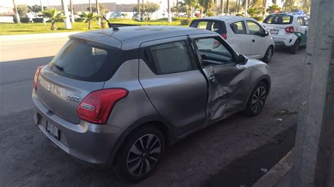 Choque en Parque Industrial de Gómez Palacio deja varios daños materiales