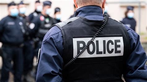 Adolescent Tu Lors D Une Rixe Dans Les Yvelines Le Suspect Mis En