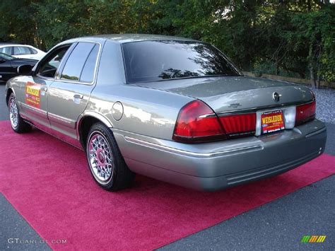 2002 Spruce Green Metallic Mercury Grand Marquis GS 15913872 Photo 7