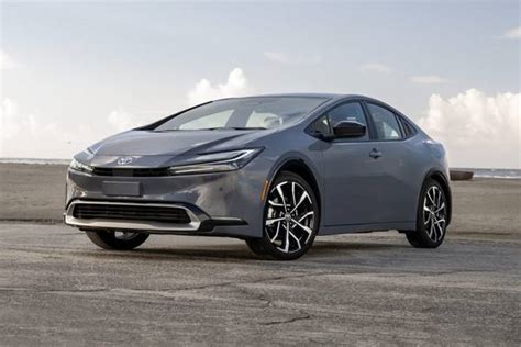Get A Great Deal On A New Toyota Prius Plug In Hybrid For Sale In
