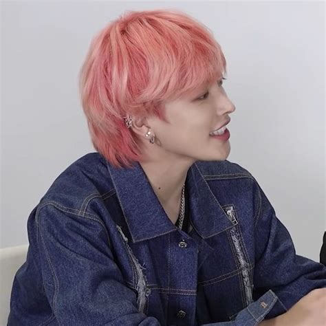 Hongjoong Ateez Ode To Youth Unboxing In Kim Hongjoong Kim