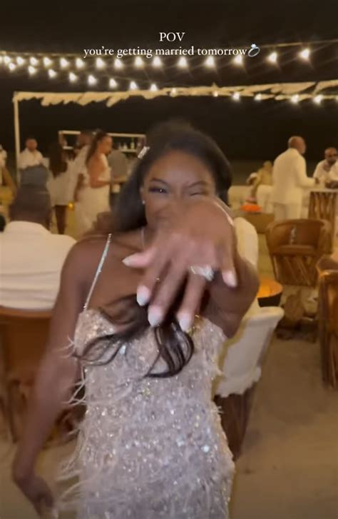 Simone Biles marries NFL pro Jonathan Owens in Cabo wedding